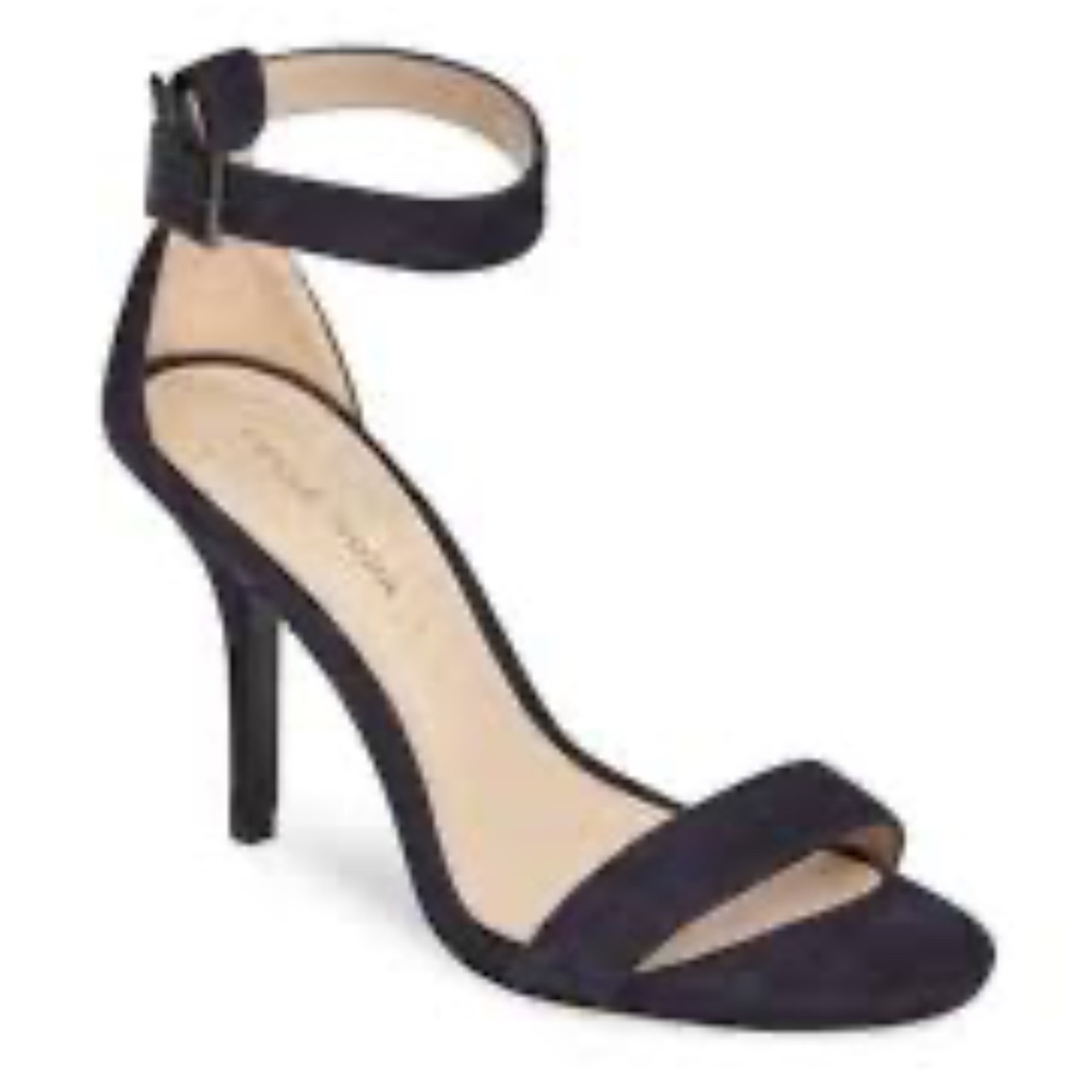 Pelle Moda Kacey Black Sandals Sz 6